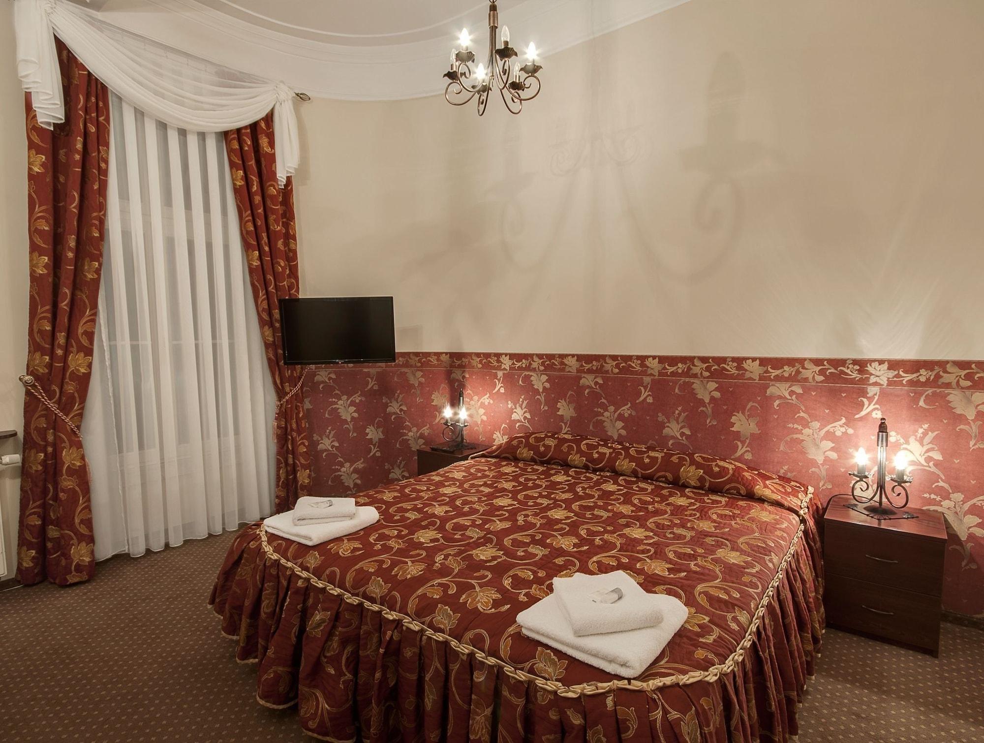 Aparthotel Abella & By Artery Krakow
