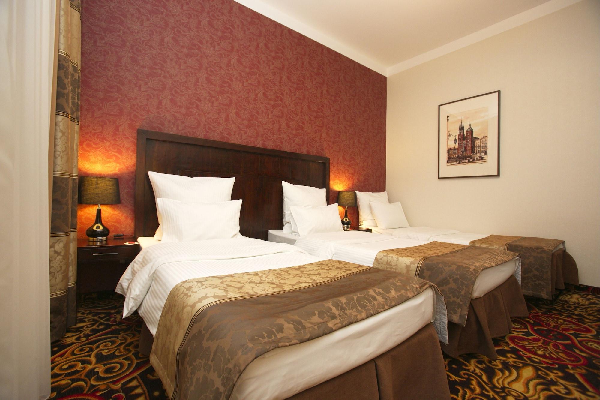 Hotel Columbus 3*