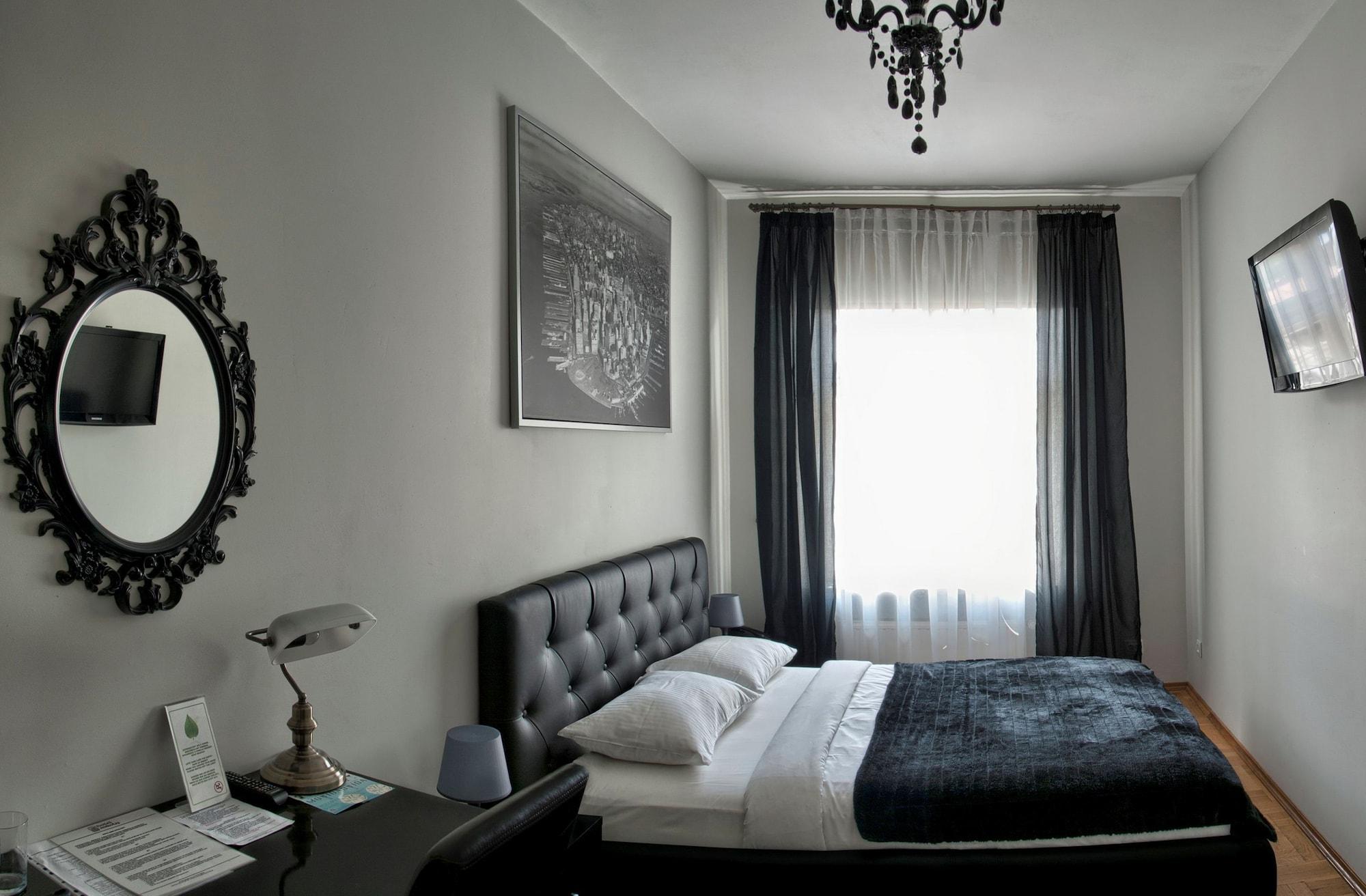 Mikolaj Hotel