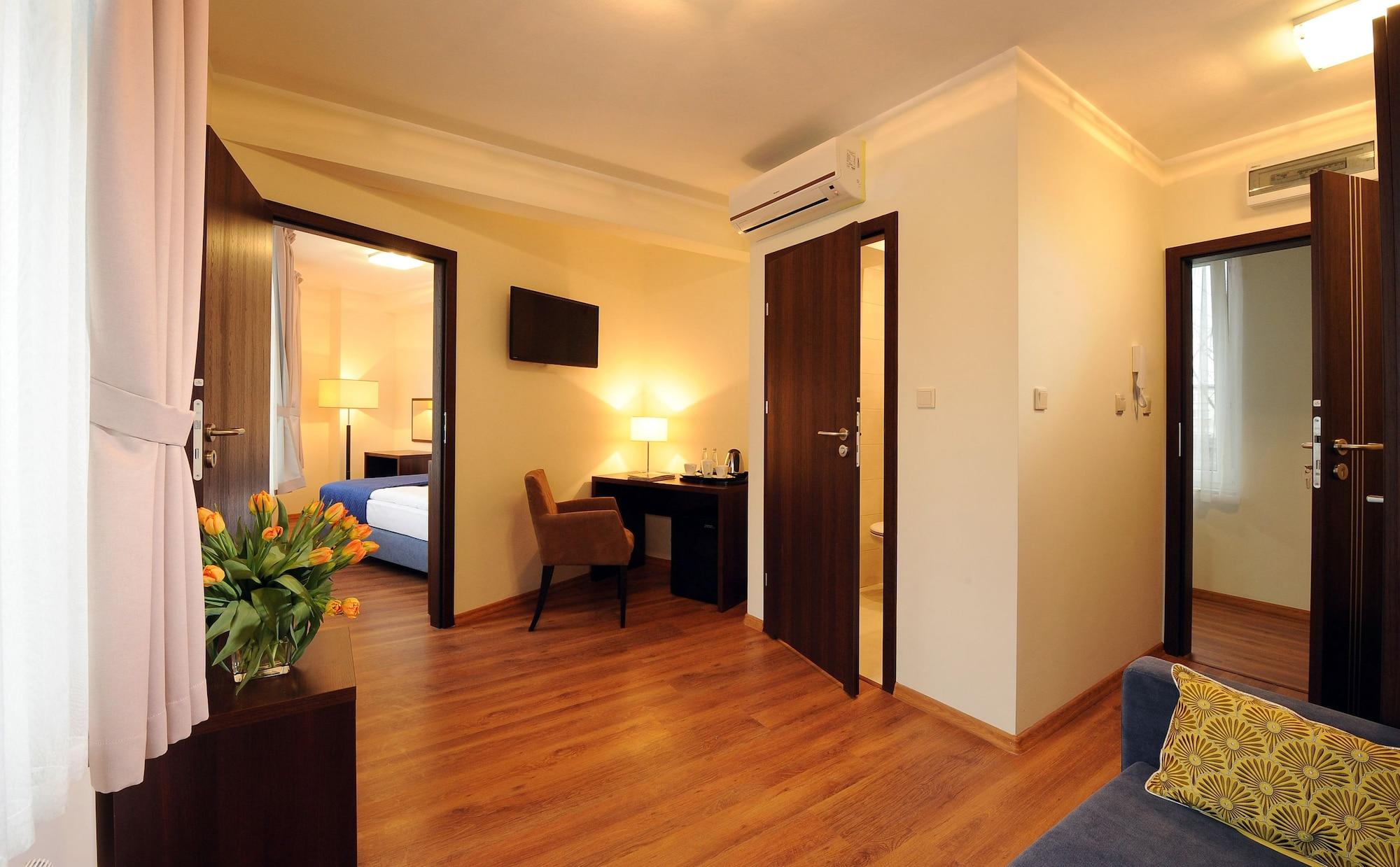 Armon Aparthotel