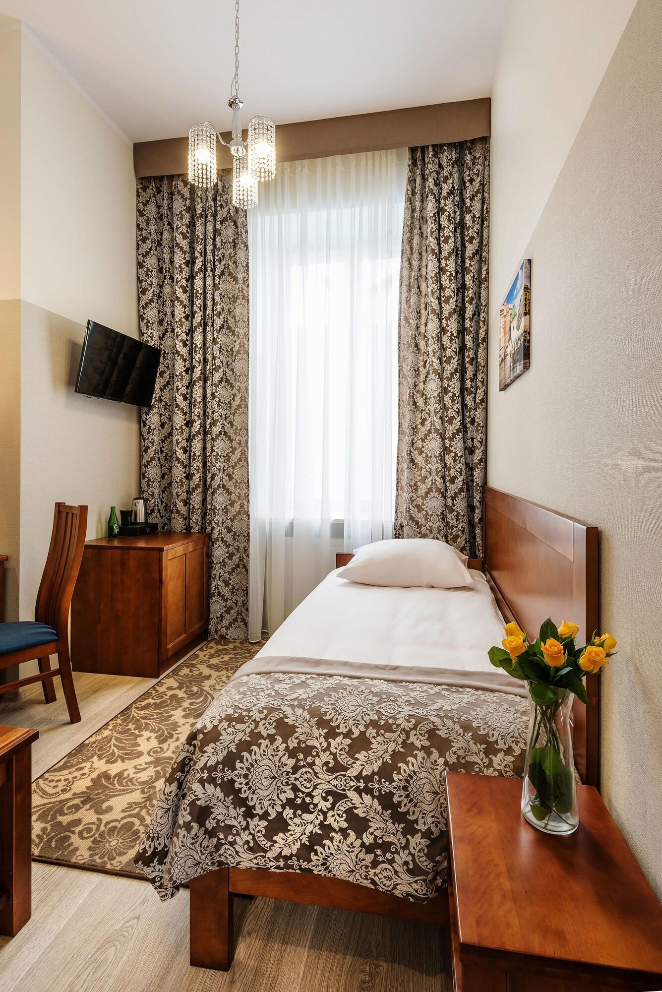 Garden Palace Aparthotel 3*