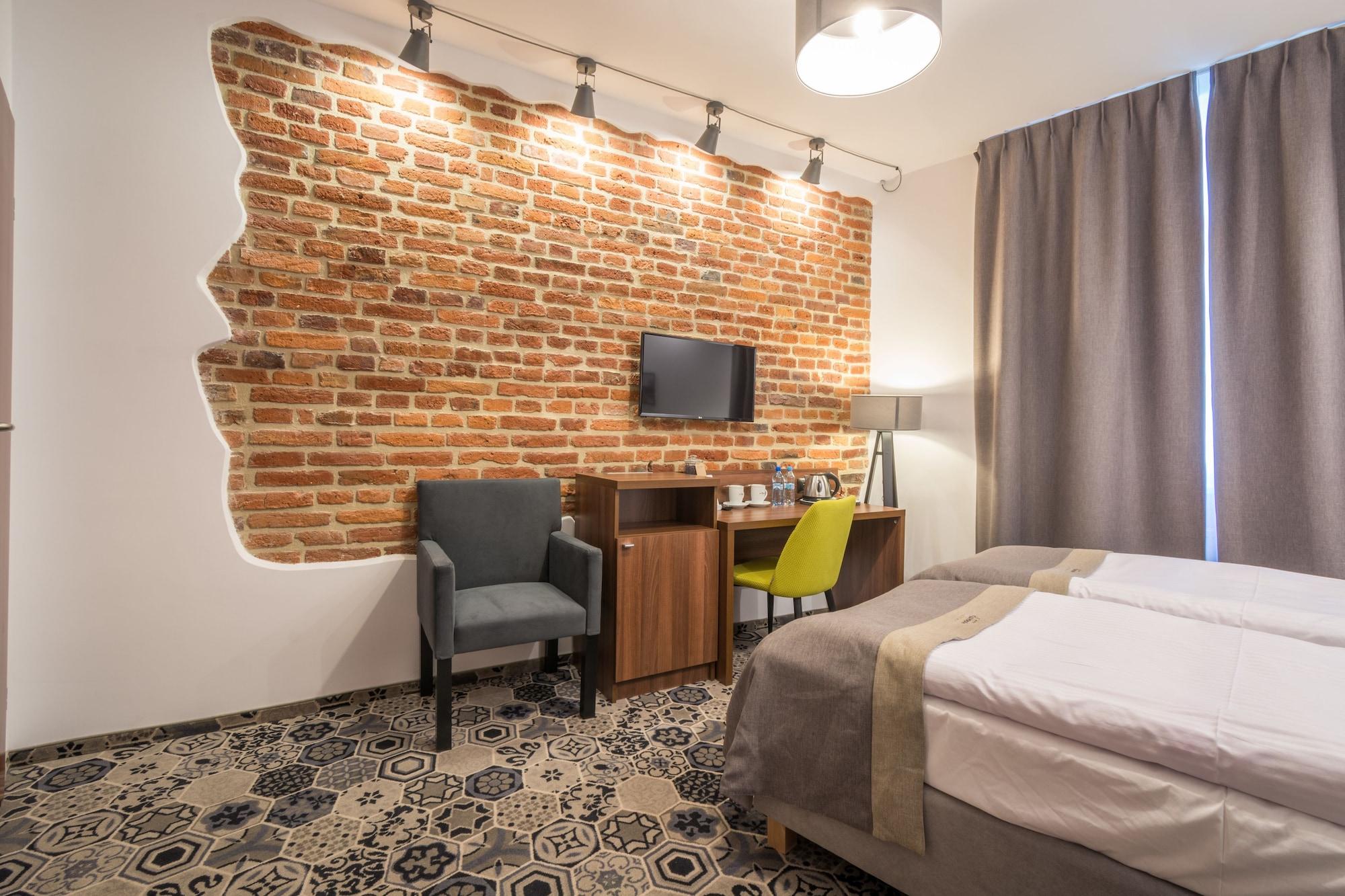 Hotel Lavender 3*