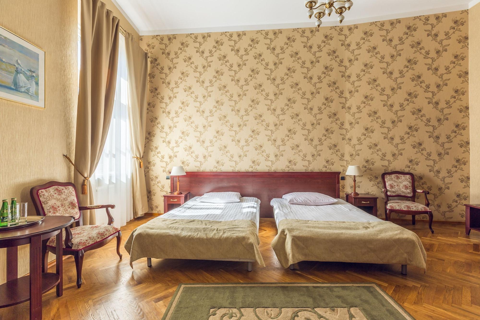 Royal 3* Krakow