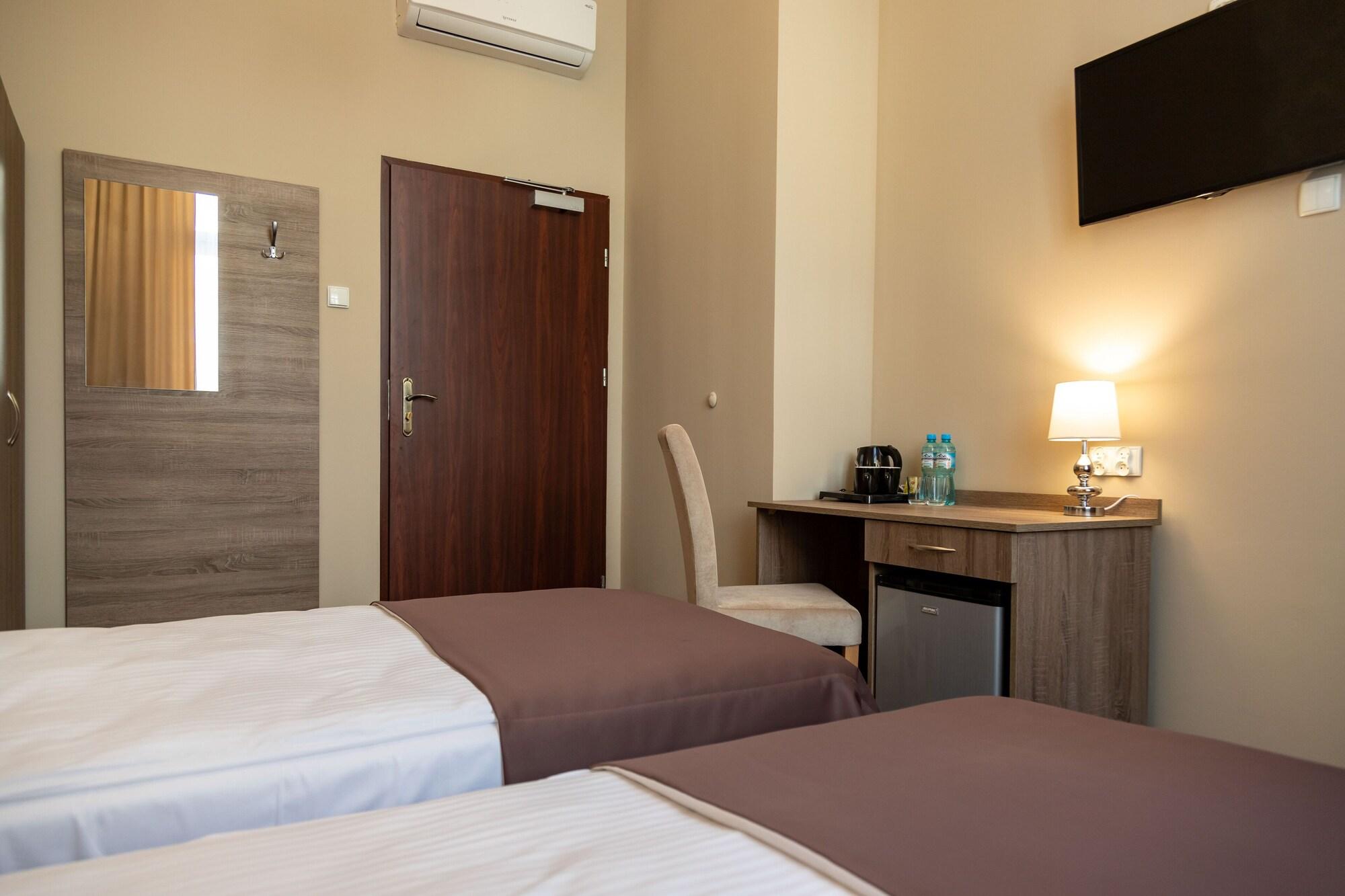 Hotel Maximum