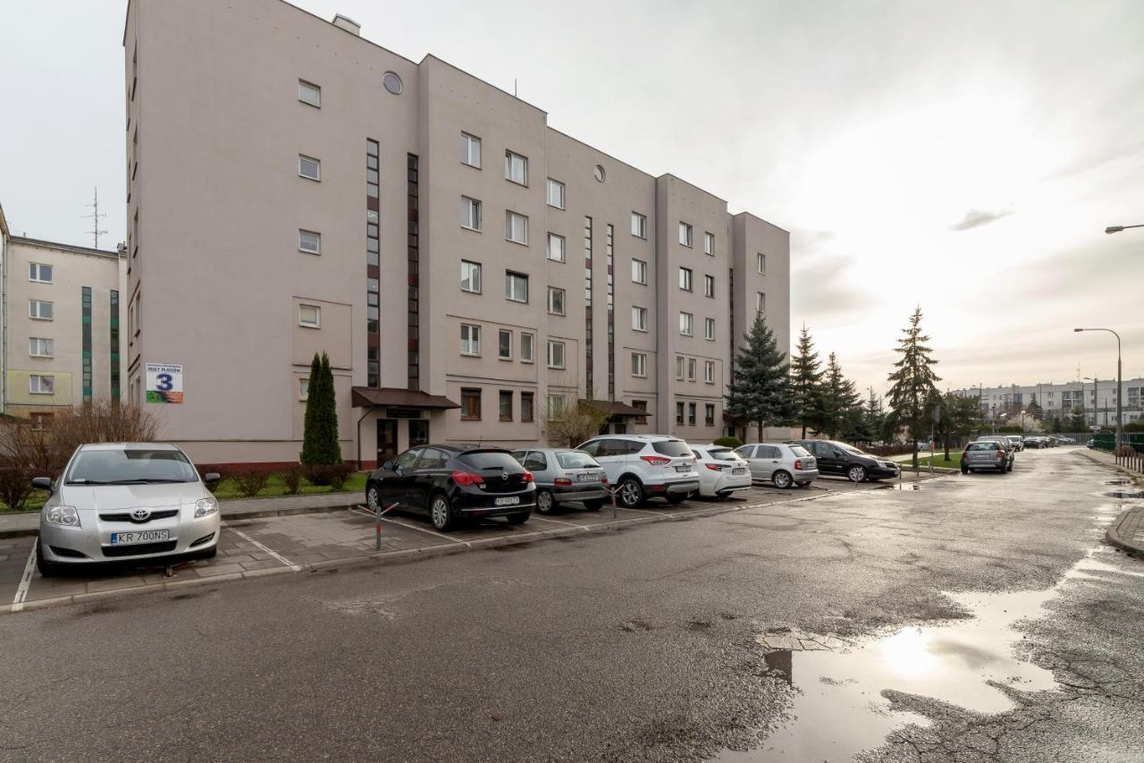 Retro Family Maly Plaszow By Renters Apartment