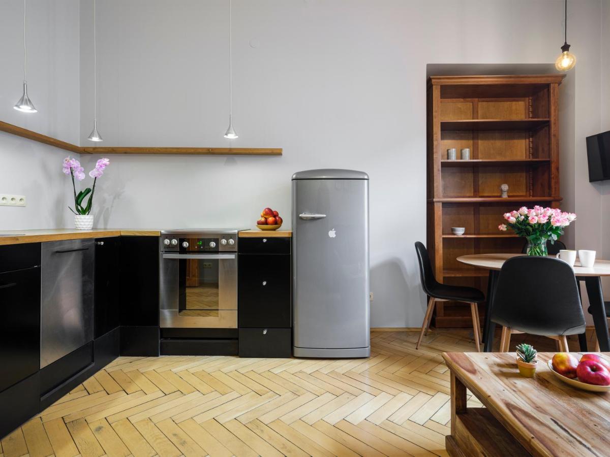 Cracwow Market Squere Apartment