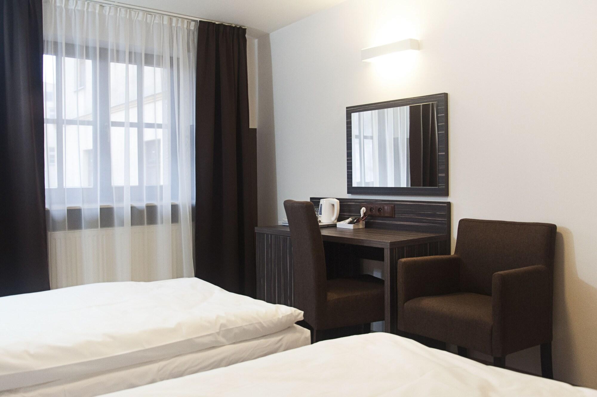 Aparthotel Pergamin 3*