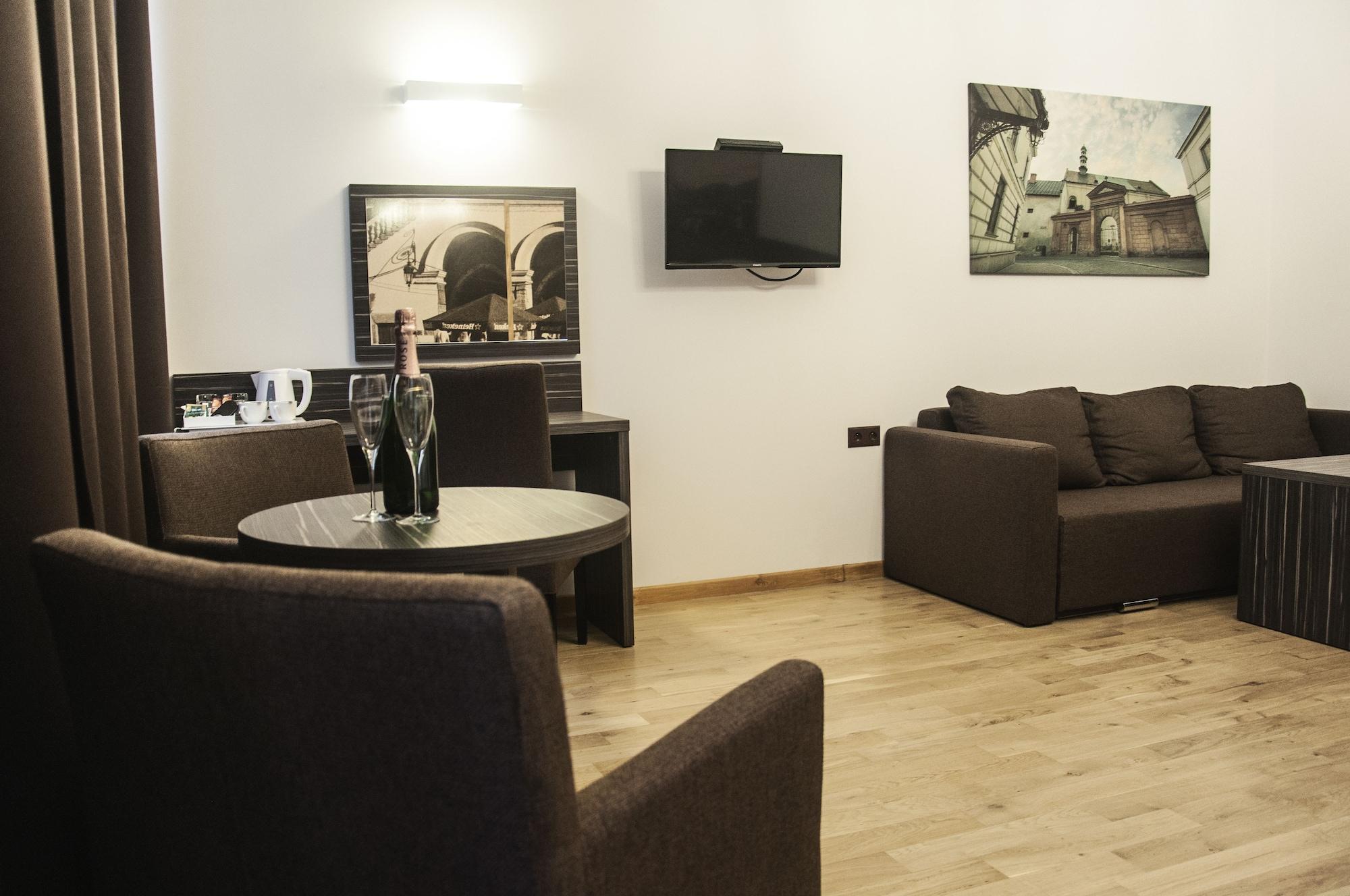 Aparthotel Pergamin 3*