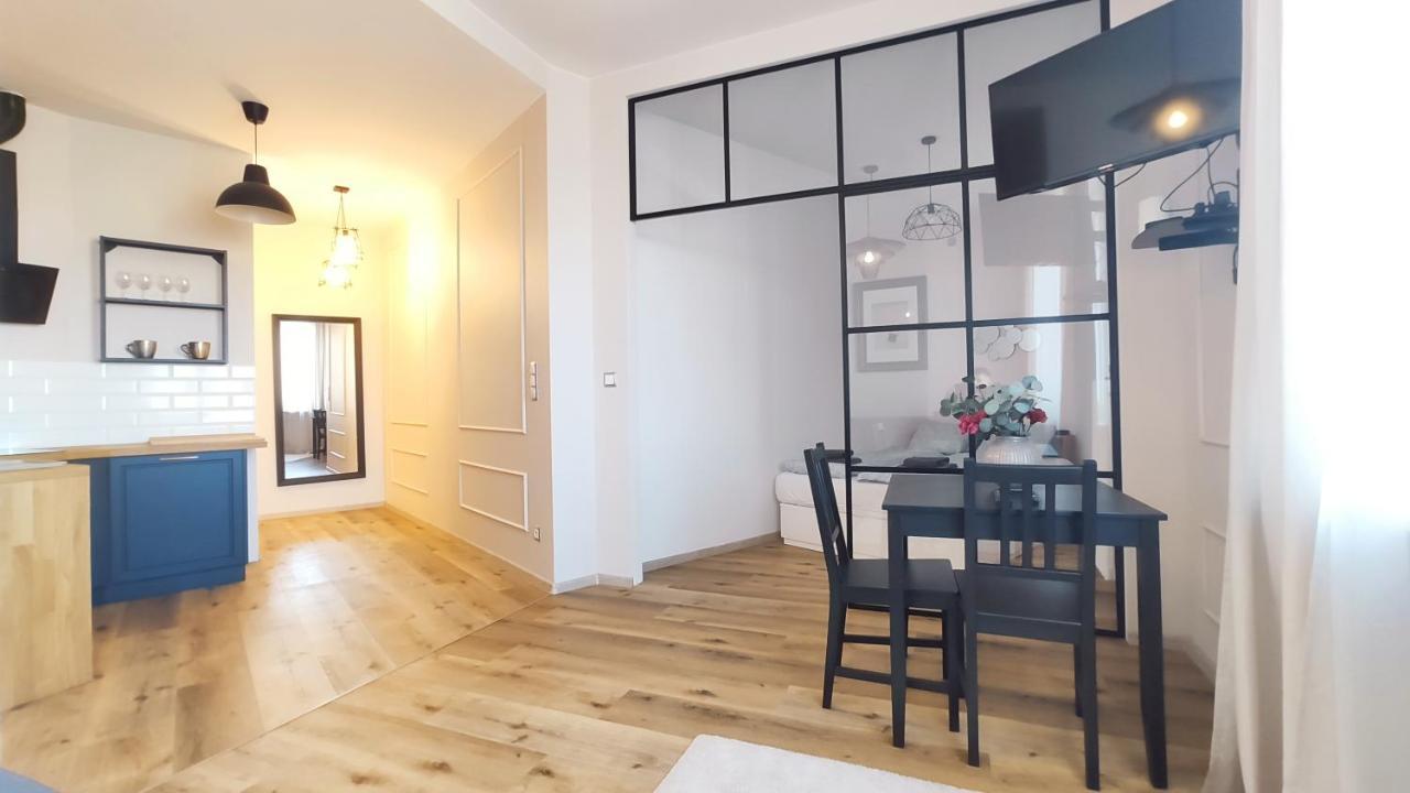 Apartment Aleja Krasinskiego 5 By Homeprime