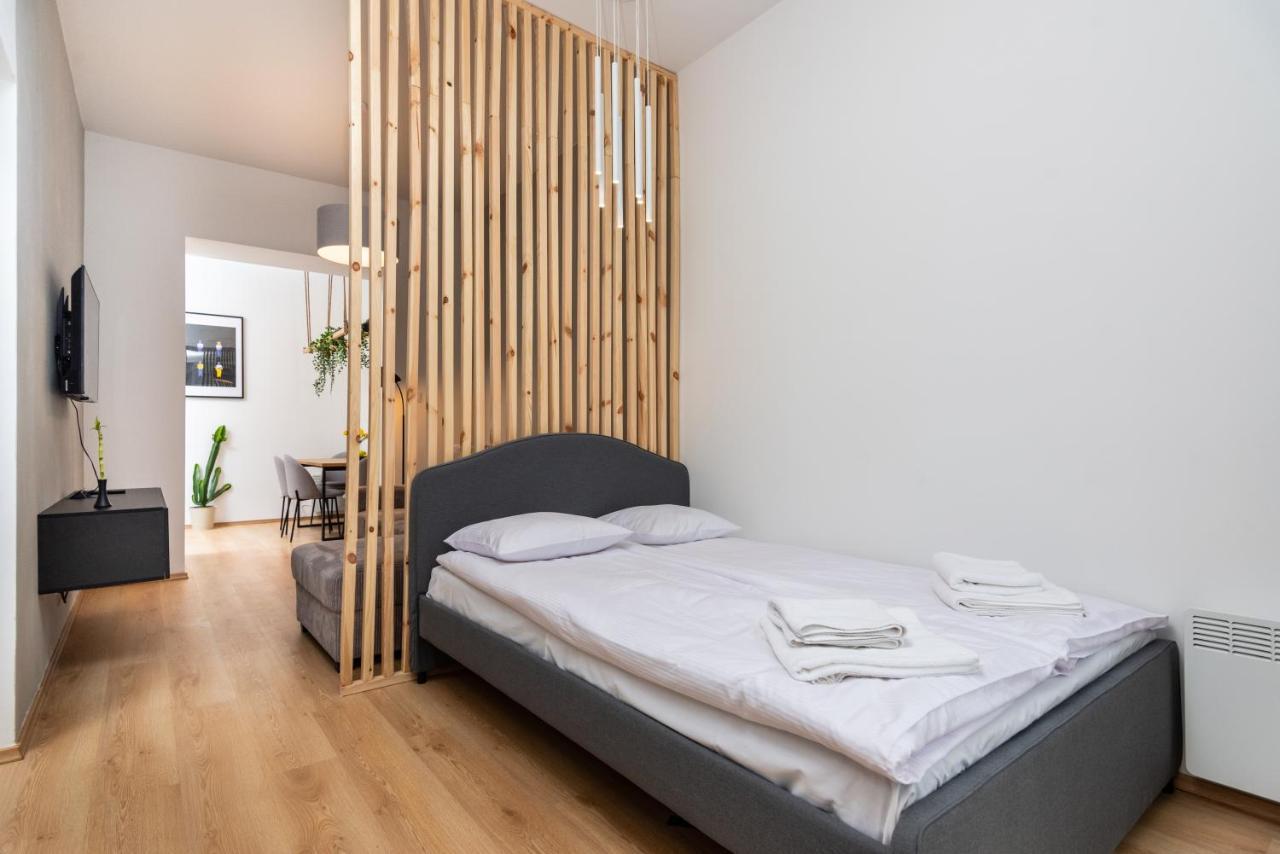 Modern Centrally Located - By Upstairs Apartment *