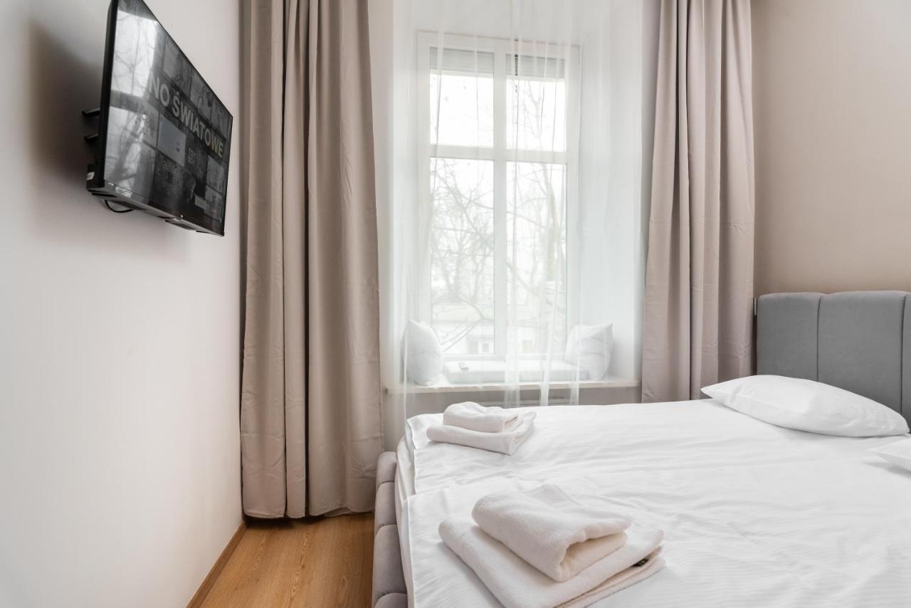 Modern Centrally Located - By Upstairs *