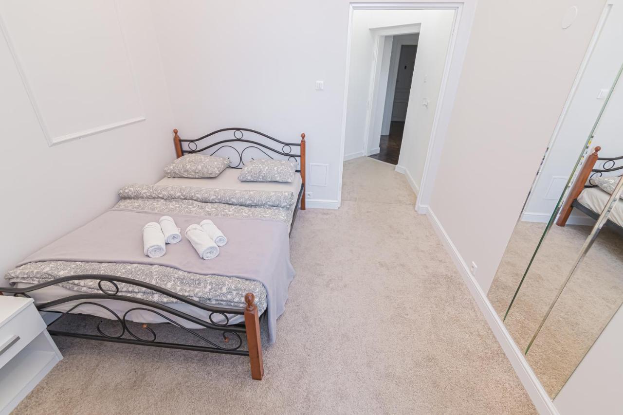 Royal Apartment