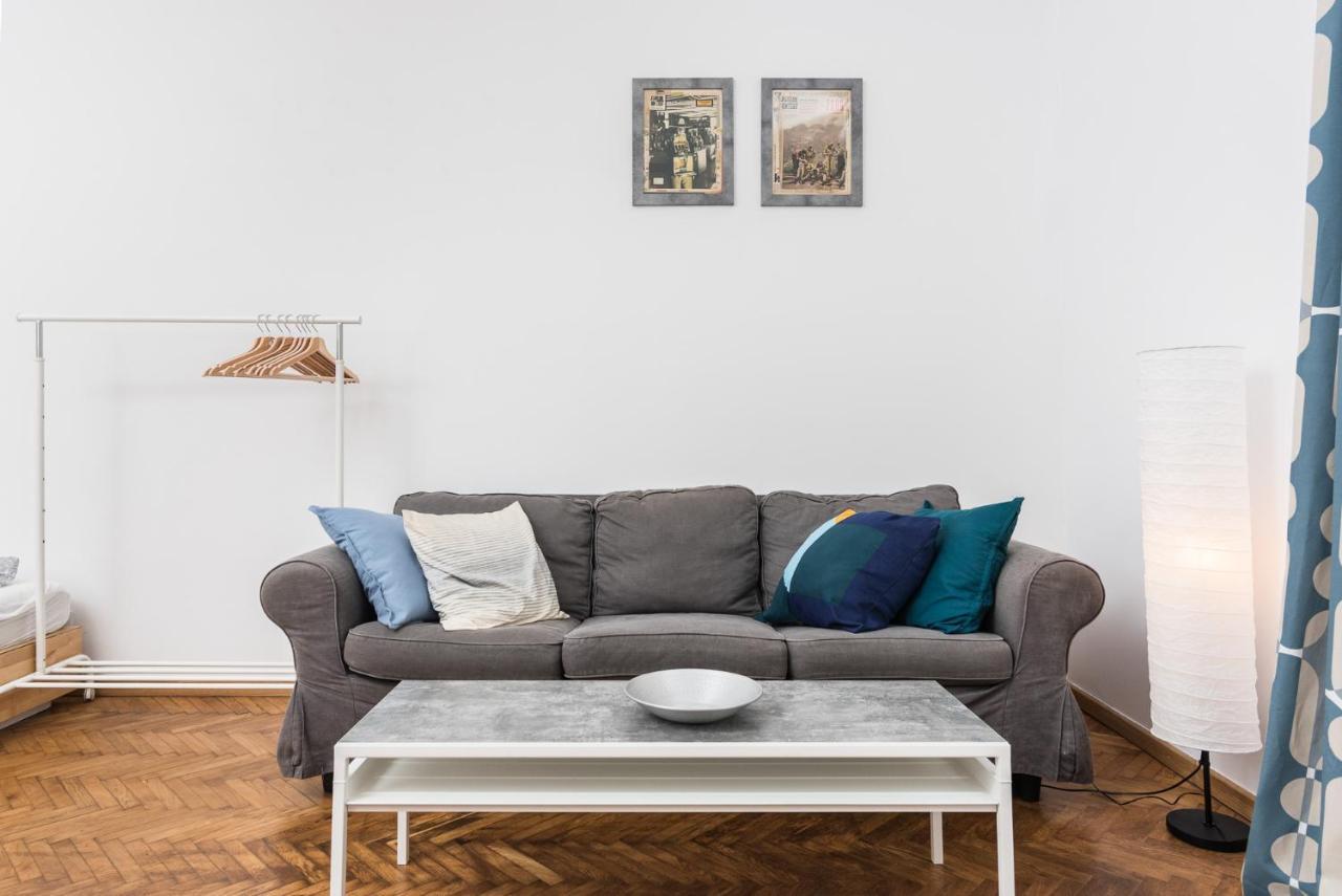 Apartment In The Jewish Quarter *