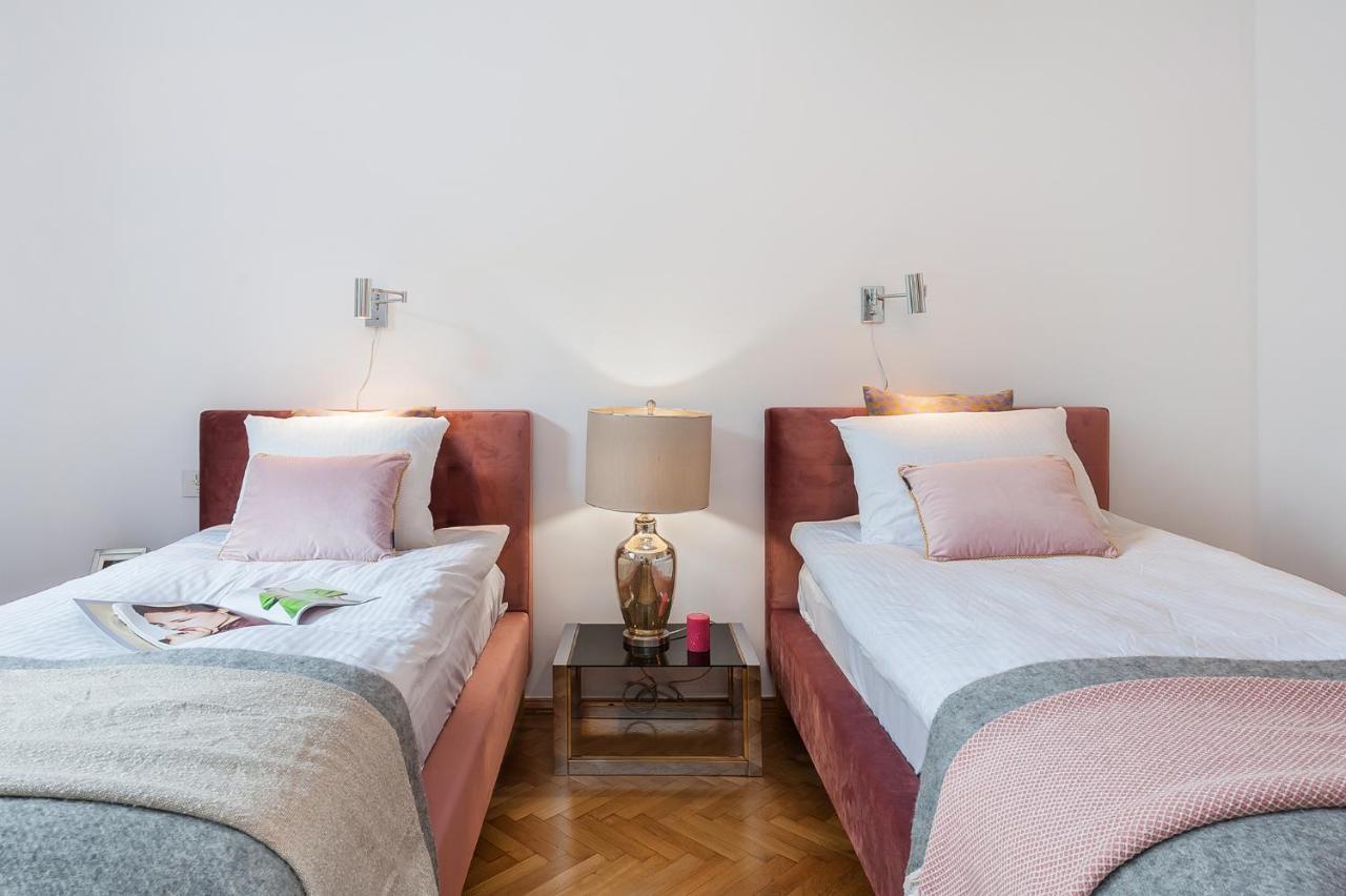 Syncret - Loftaffair Apartment *
