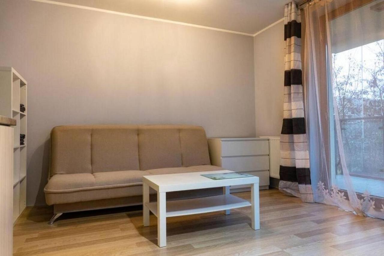Mini Apartament Cracow / Z M. Postojowym *
