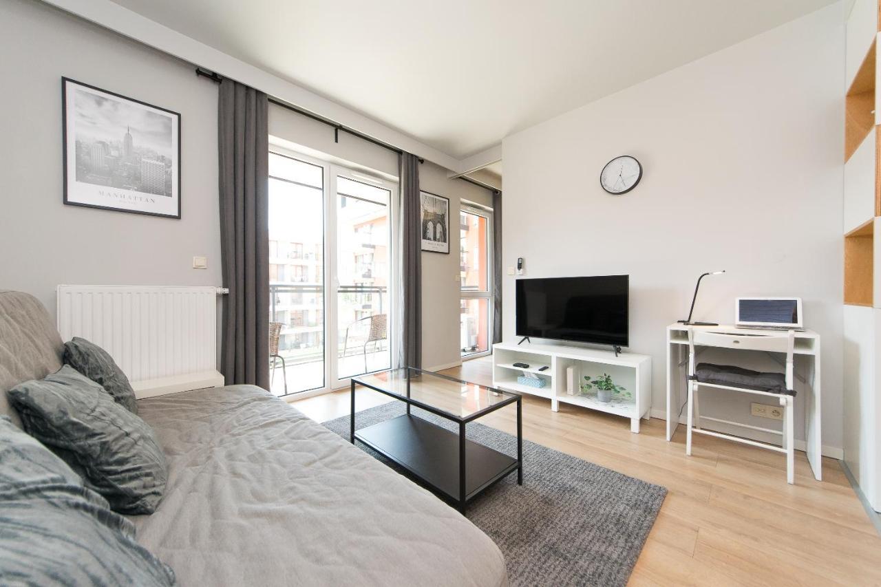 Apartment Main Trainstation One Bedroom Ac P4you Pl *