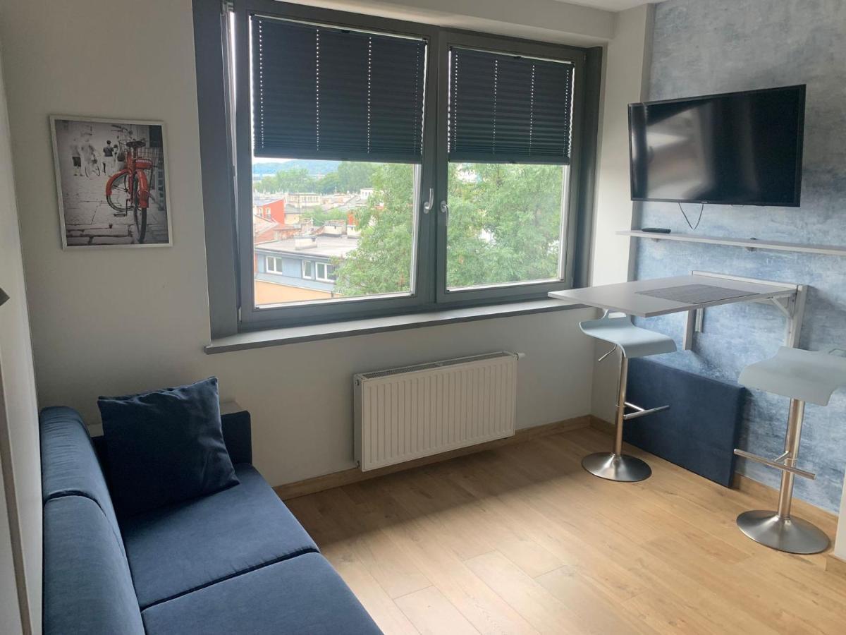 Apartment By The Roof Krakow