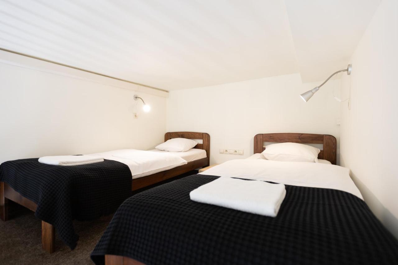 Aparthotel Salve Station 3*