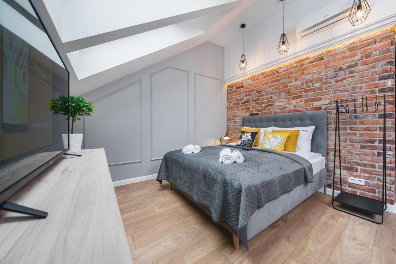 Saint Florian's - Old Town Luxury - By Upstairs *