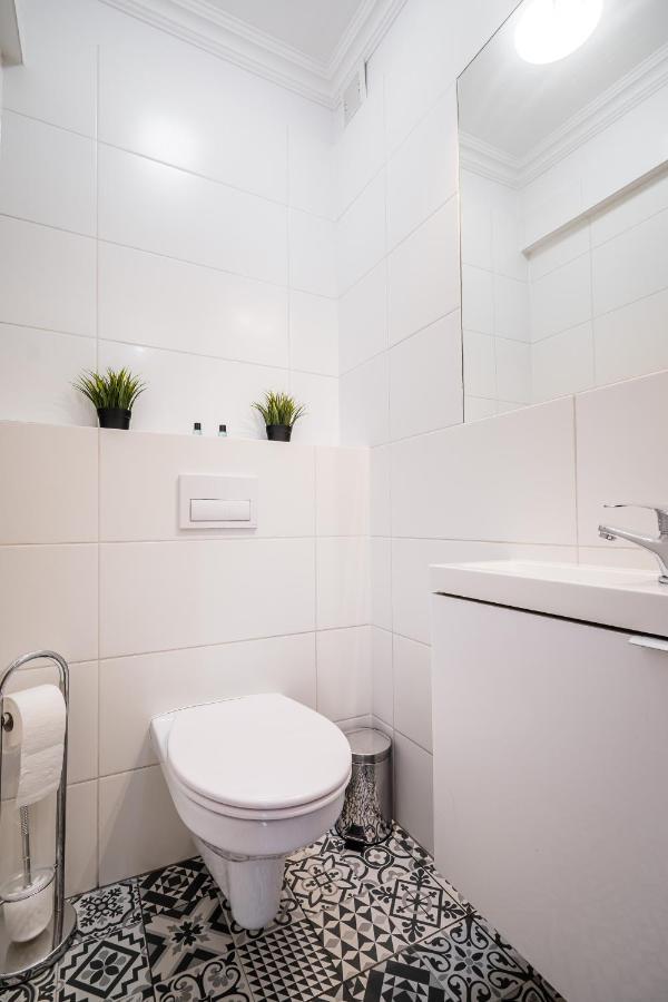 Royal Old Town Aparthotel 3*
