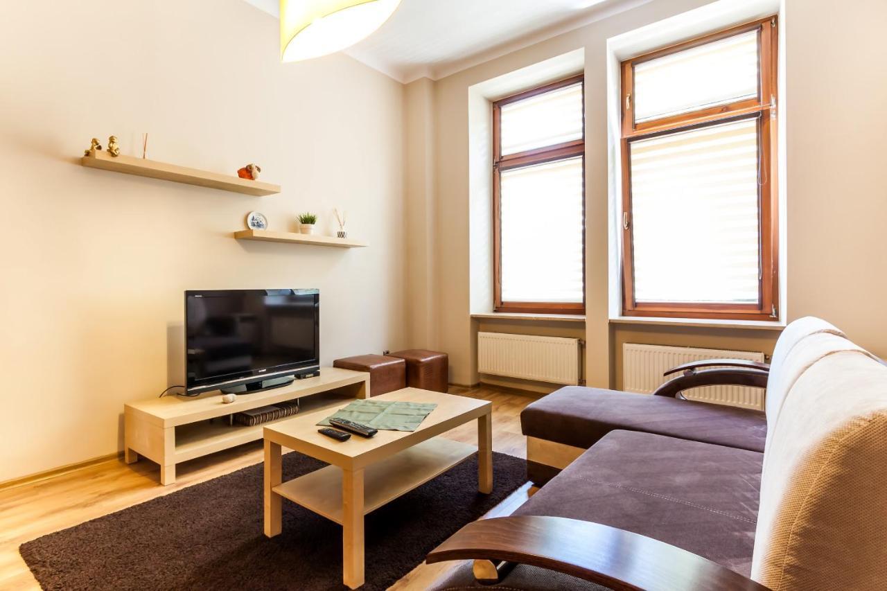 Apartament łazarza 17
