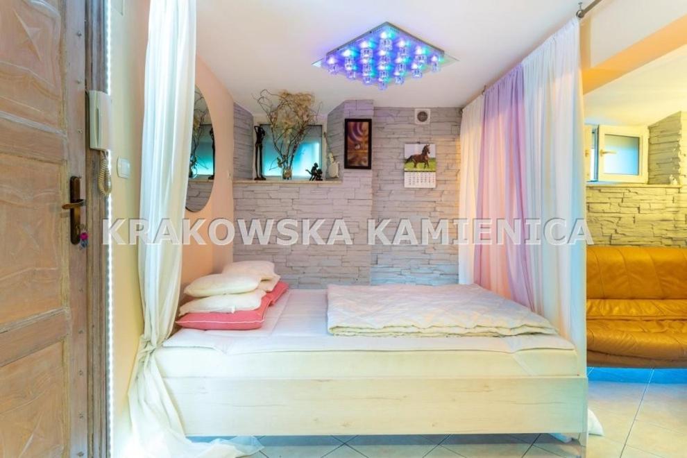 Piwniczka W Krakowskiej Kamienicy - Studio Apartamento Cracóvia