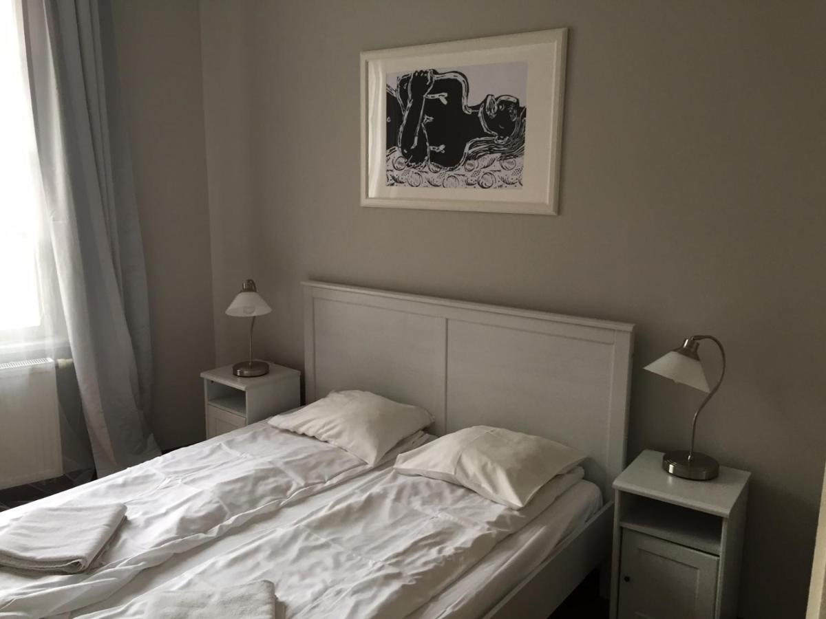 Apartment Florianska Grand 2 *