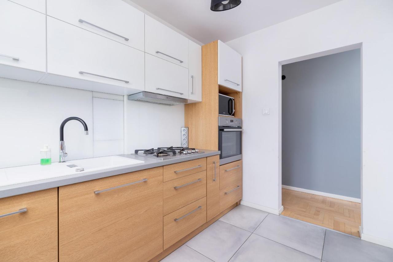 A'la Castle Wysockiej By Renters *