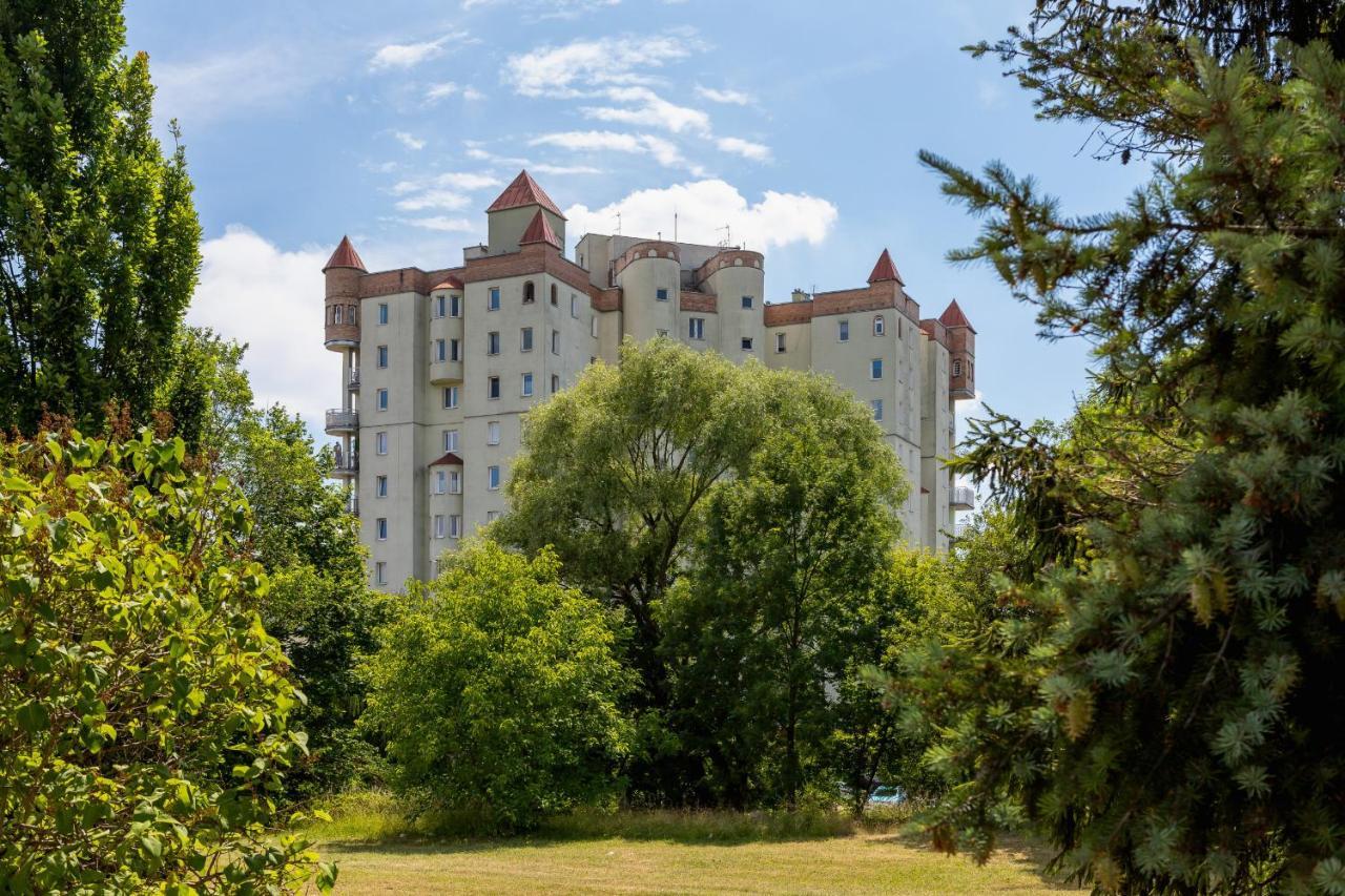 Apartment A'la Castle Wysockiej By Renters