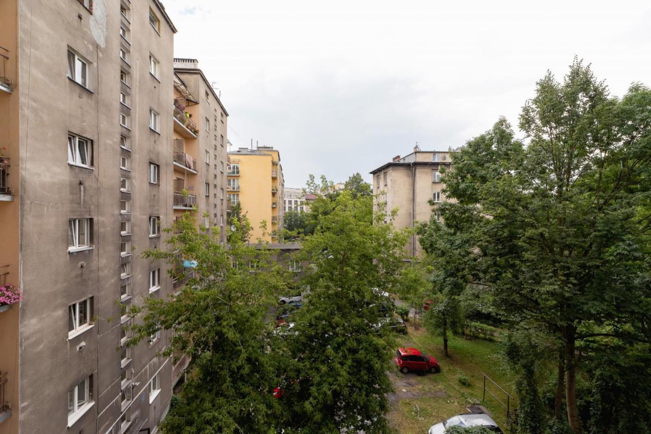 Slowacki Avenue Family Cracow By Renters Apartment