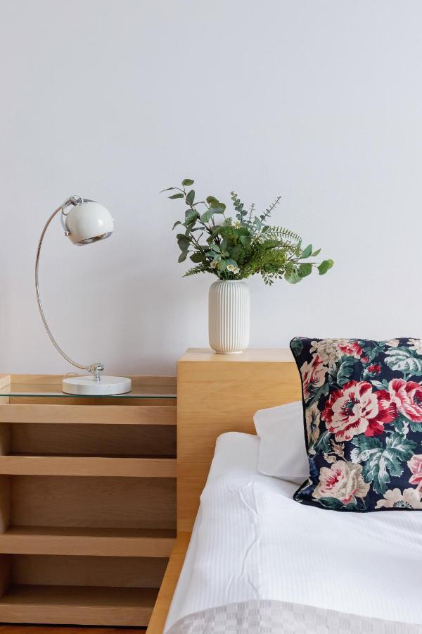 Apartment Slowacki Avenue Family Cracow By Renters