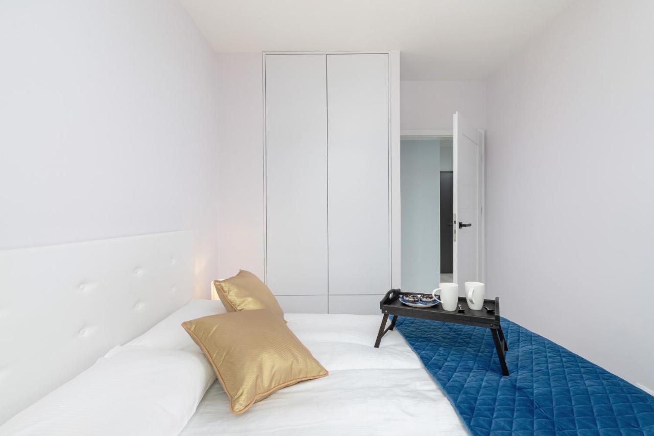 Ny Wroclawska 33 By Renters Apartment