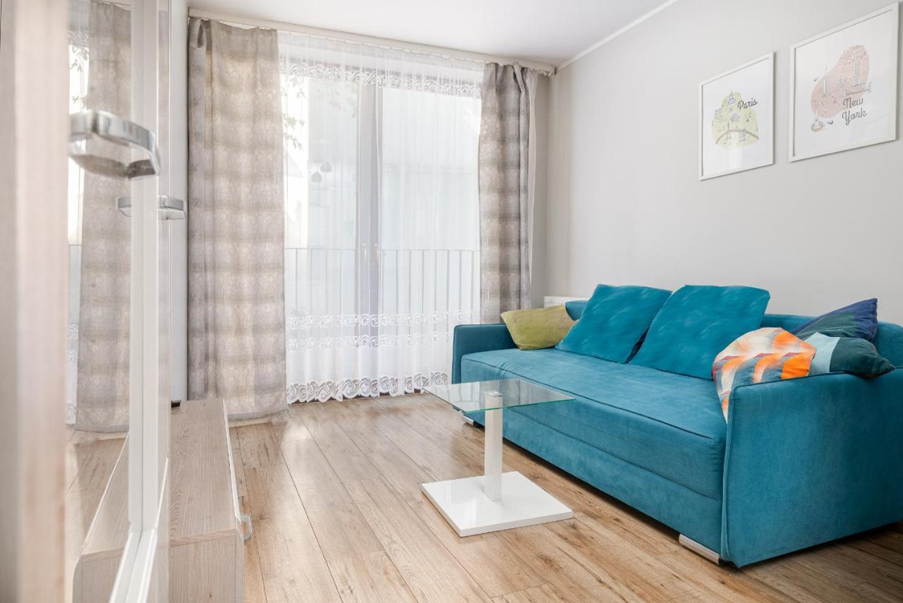 Blossom - Old Town - By Upstairs Apartamento