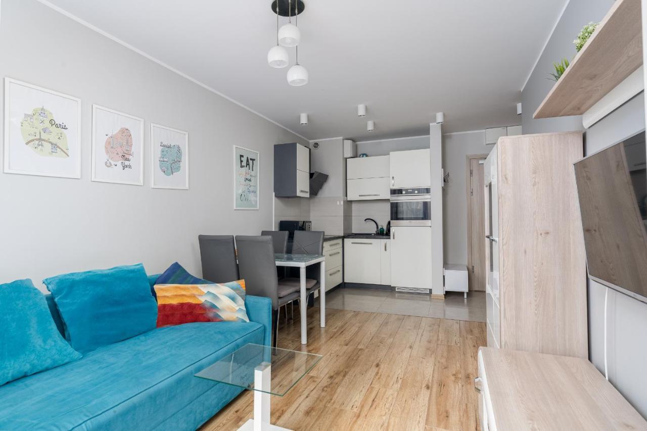 Blossom - Old Town - By Upstairs Apartamento