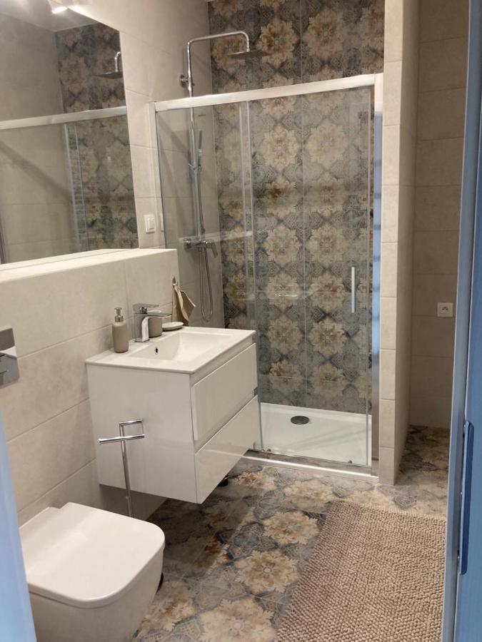 Wislane Tarasy 2.0, Free Parking, Private Garden Apartment *