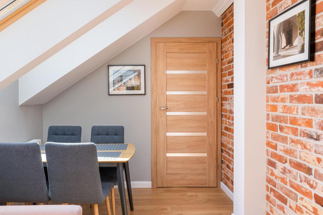 Saint Florian's - Old Town Luxury - By Upstairs