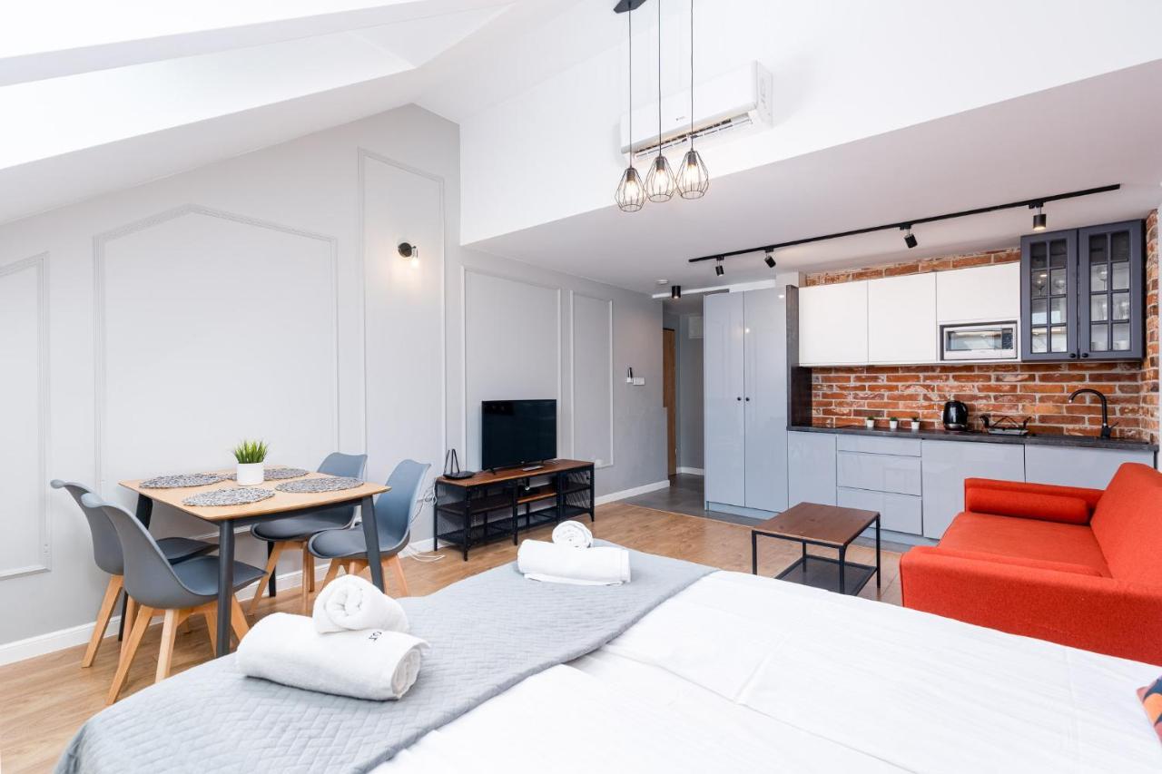 Saint Florian's - Old Town Luxury - By Upstairs Apartamento *
