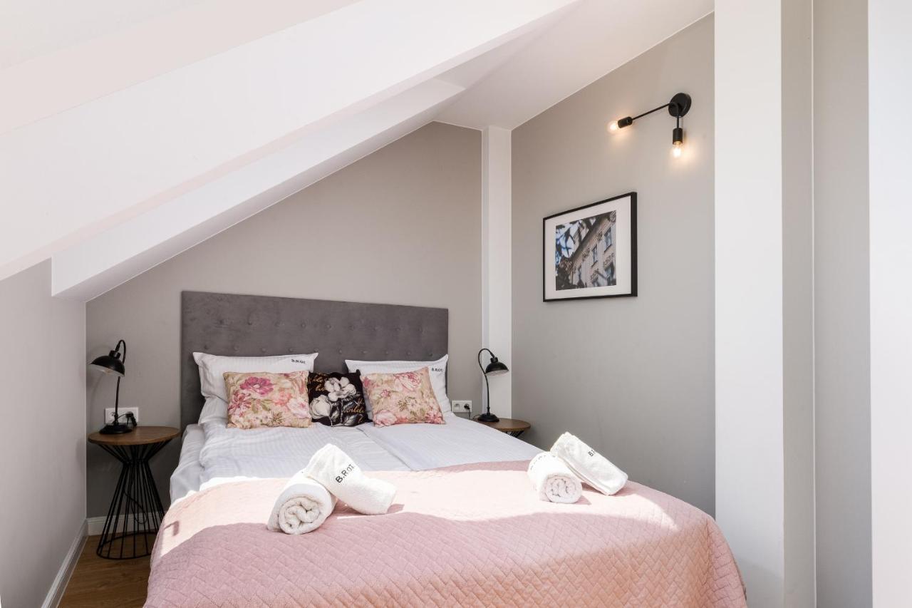 Saint Florian's - Old Town Luxury - By Upstairs