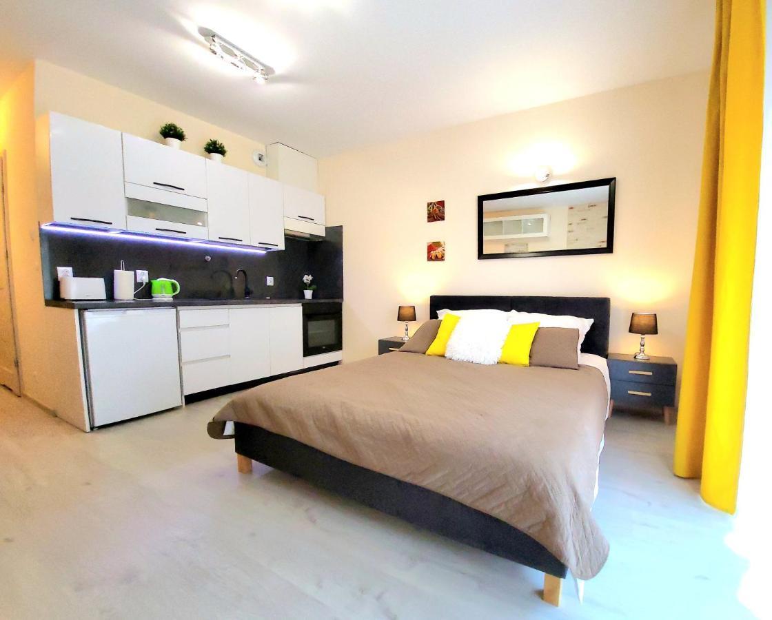 Cracow Novum Downtown 4 Persons Apartment Krakow