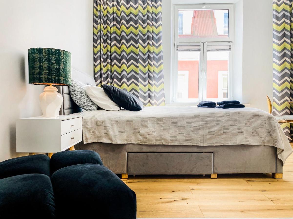 Charming With Air Conditioning, Old Town & Kazimierz Apartment Krakow