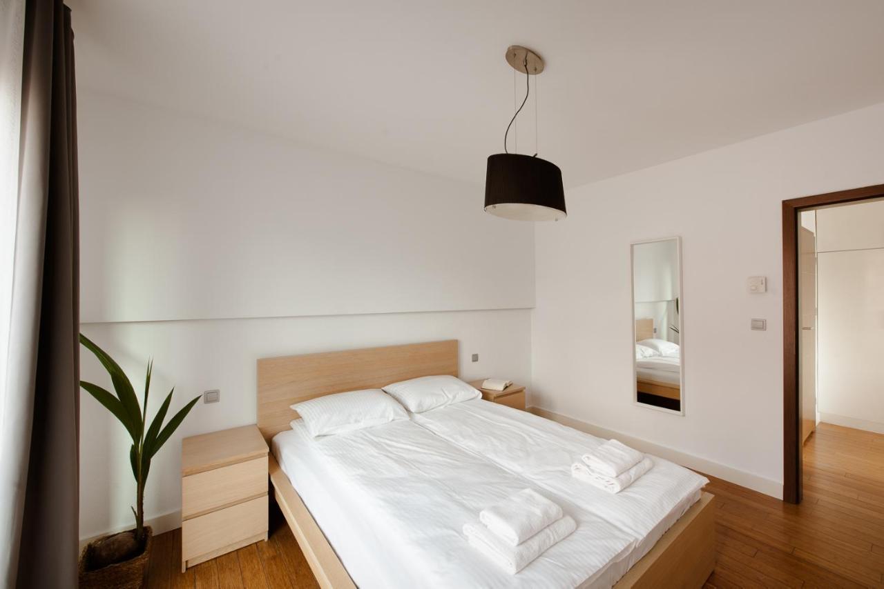 Spacious Close To Main Station / Galeria Krakowska Appartement *