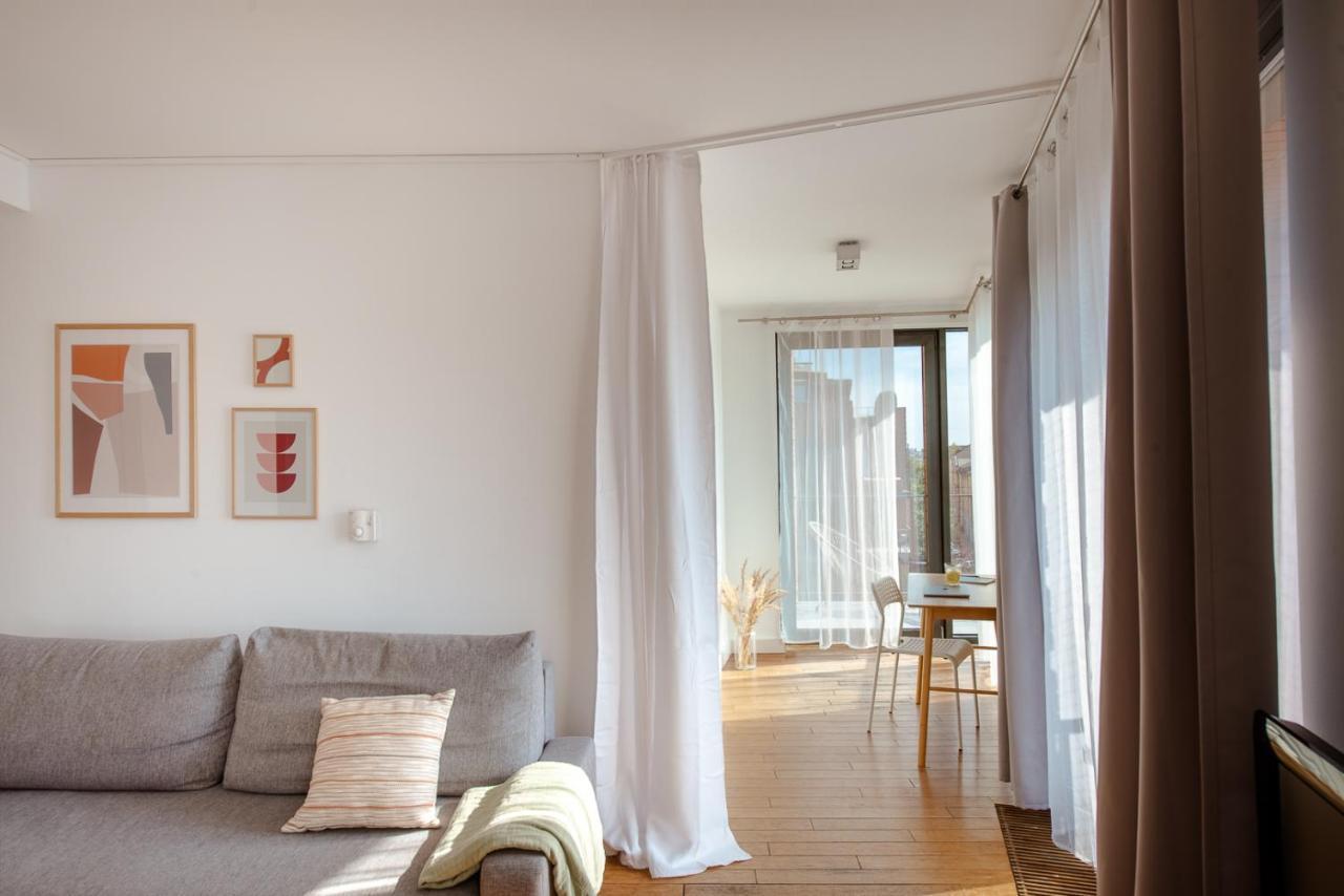 Spacious Close To Main Station / Galeria Krakowska * Krakau