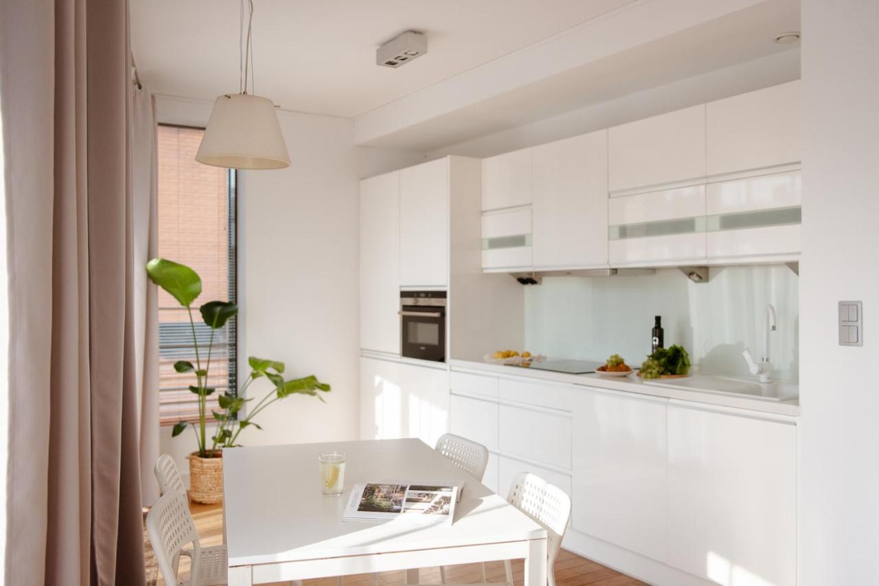 Spacious Close To Main Station / Galeria Krakowska *