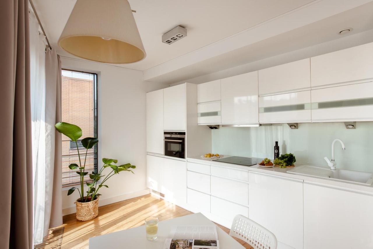Appartement Spacious Close To Main Station / Galeria Krakowska