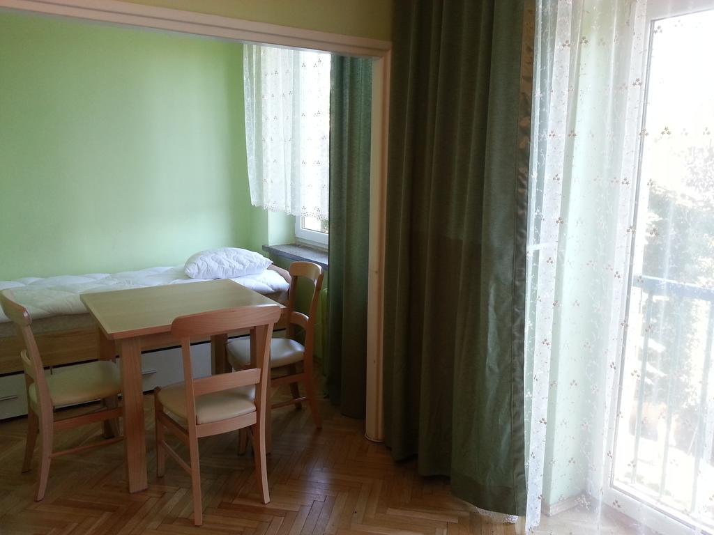 Apartament Familia - Bon Turystyczny Apartament *