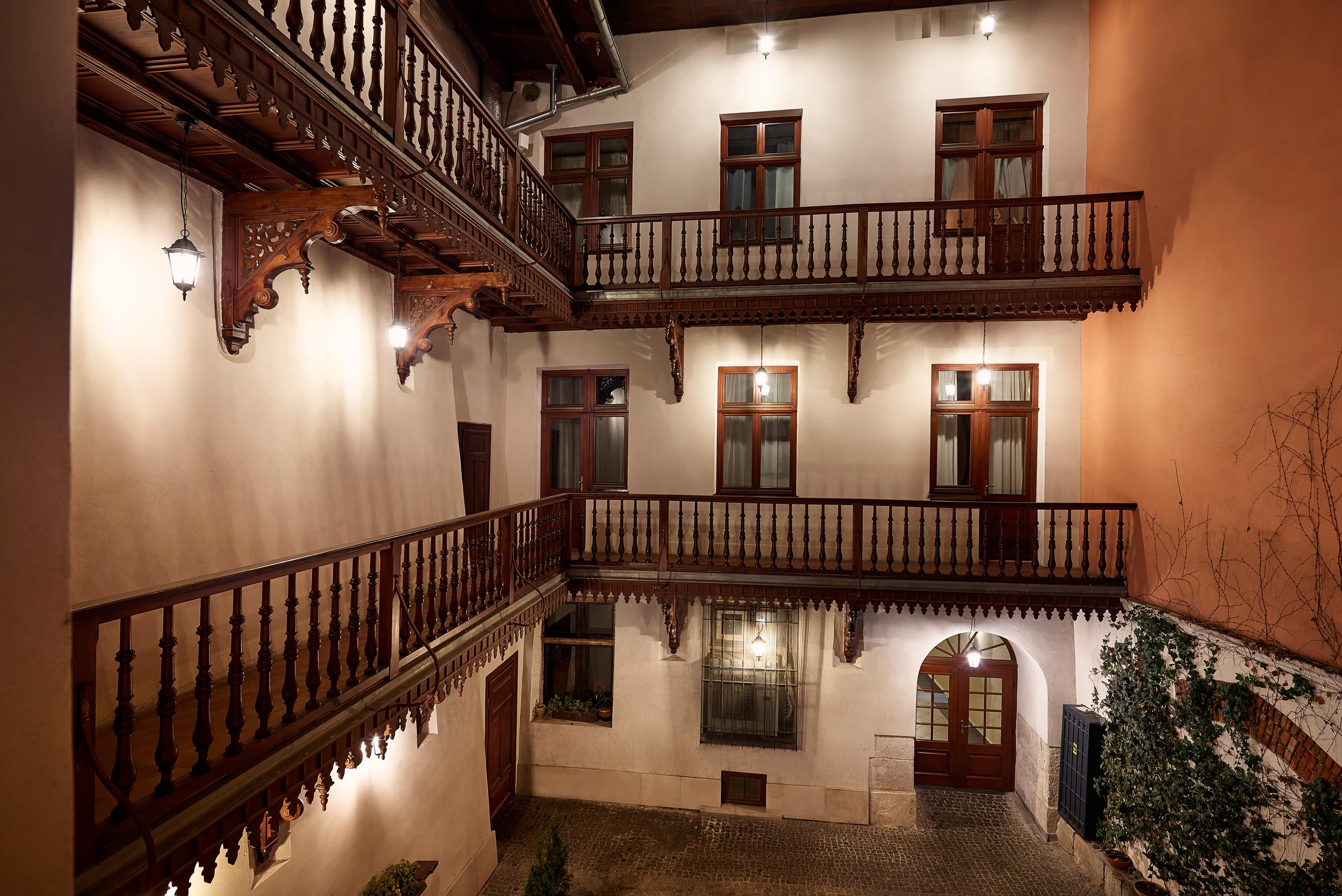 Hotel apartamentowy Gołębia 8 3*