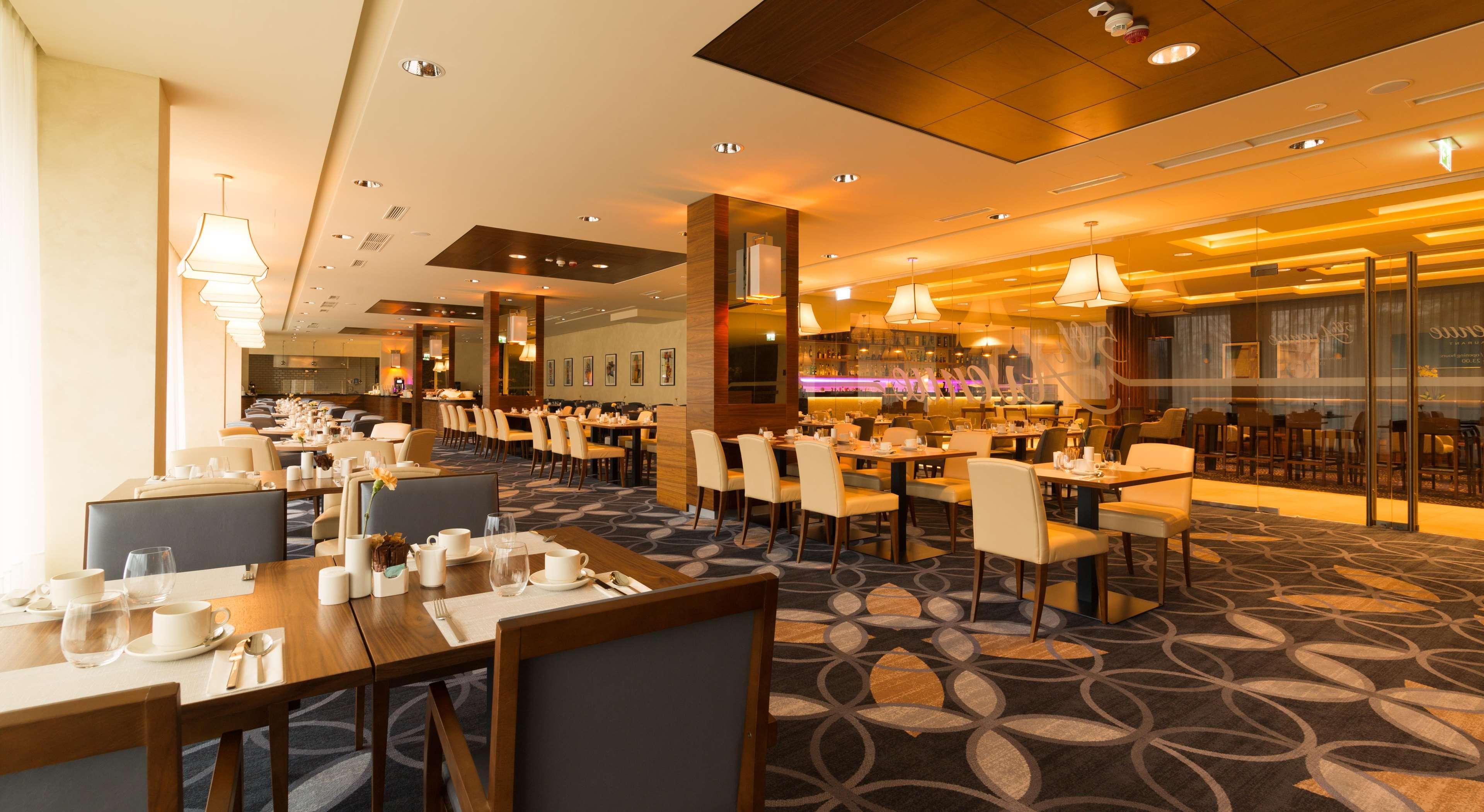 Doubletree By Hilton Hotel&convention Center Hotel Krakau
