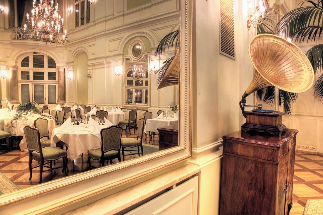 Grand 5* Krakow