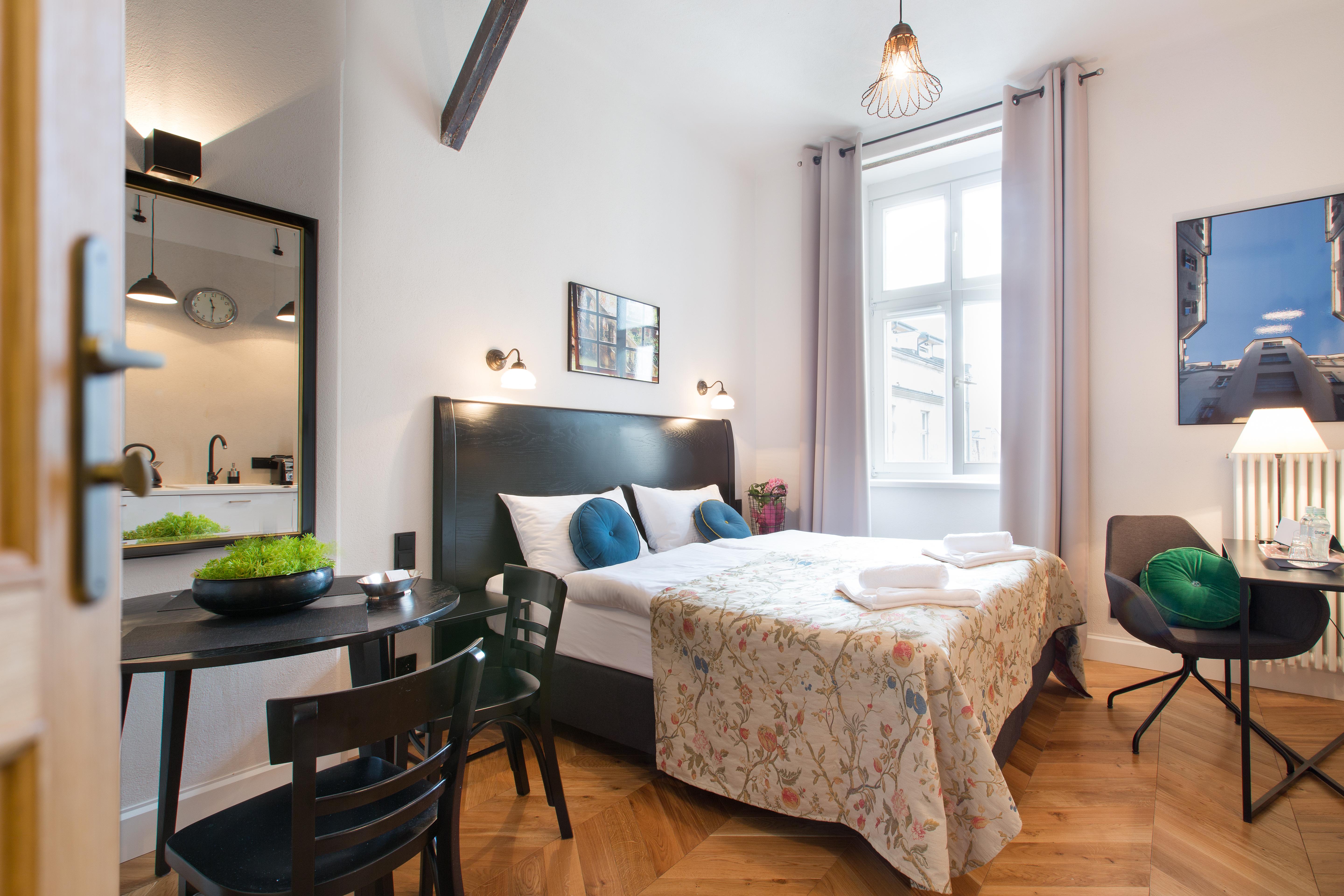 Antique Plac Szczepański Hotel apartamentowy Kraków
