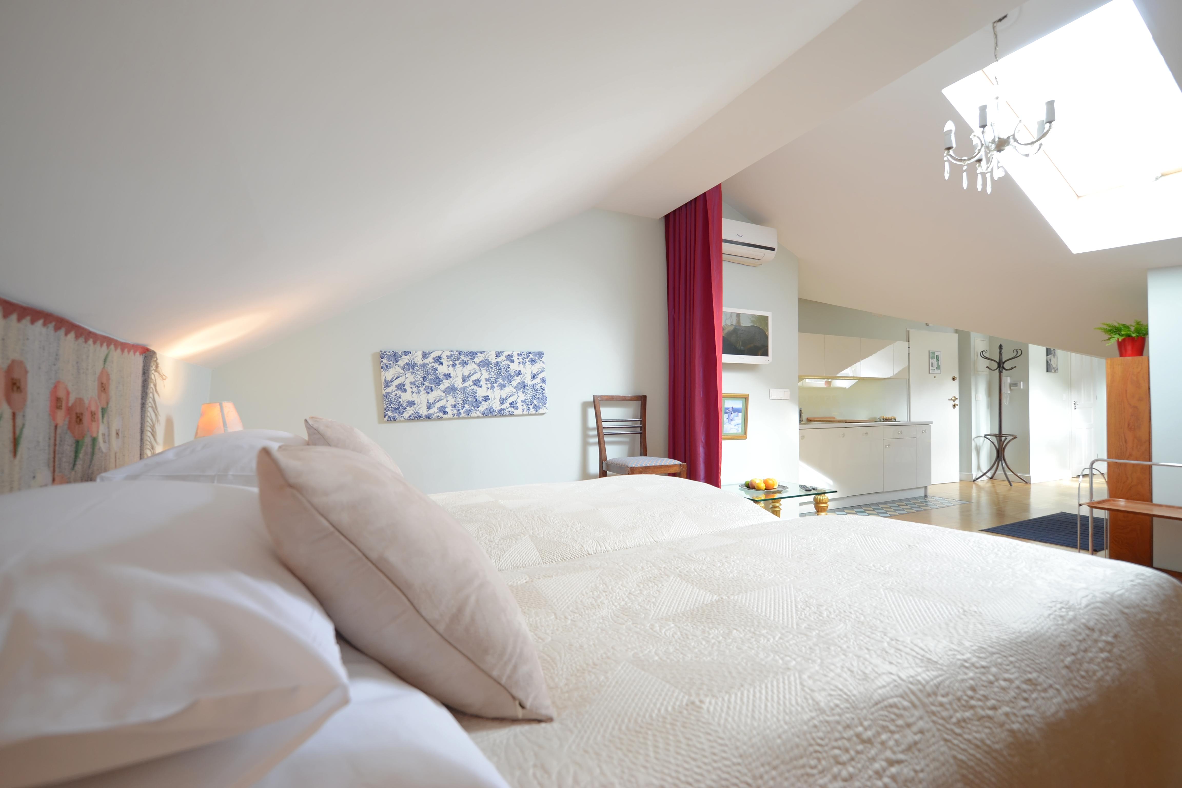 Aparthotel Crystal Chez Helena